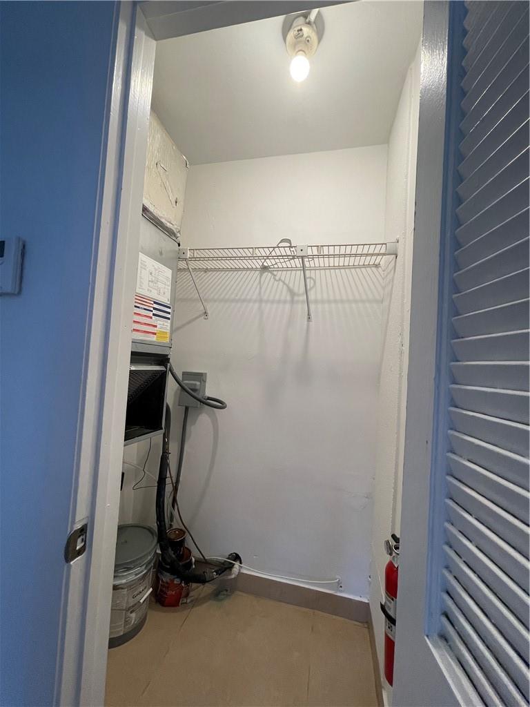 Deerfield Beach 4-4 B - Residential Lease