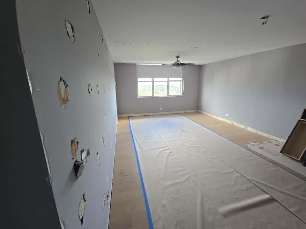 CRICKET CLUB CONDO - Residential