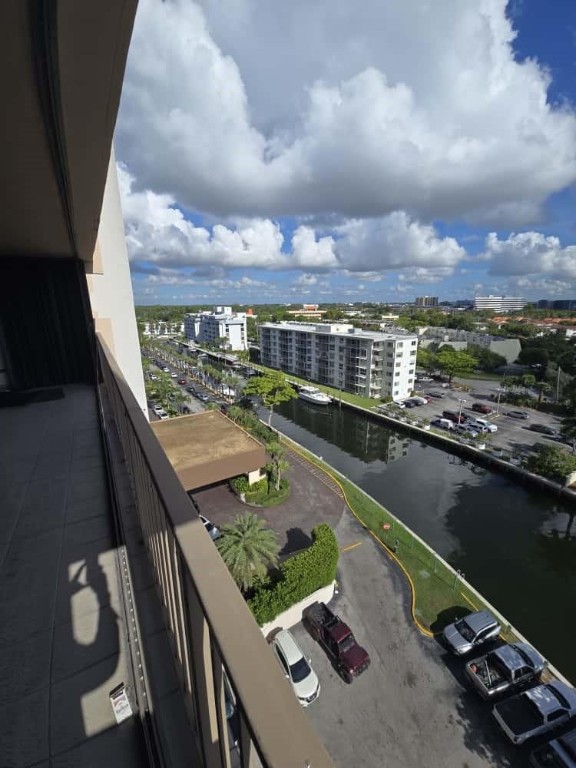 1800 NE 114th Street 1002