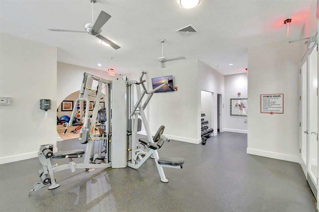 RADIUS CONDO - Residential Lease