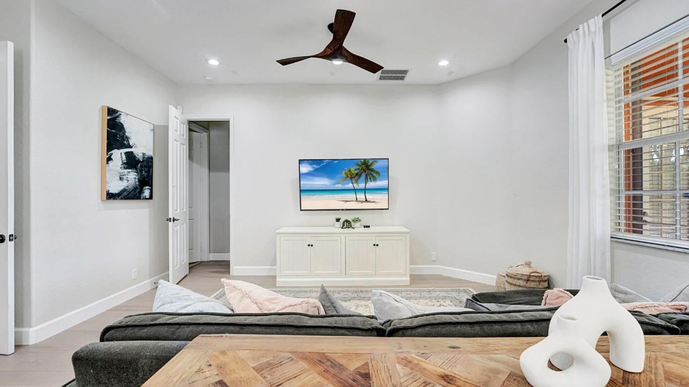 OAKMONT ESTATES PUD - Residential