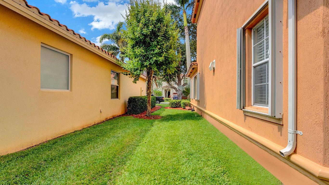 OAKMONT ESTATES PUD - Residential