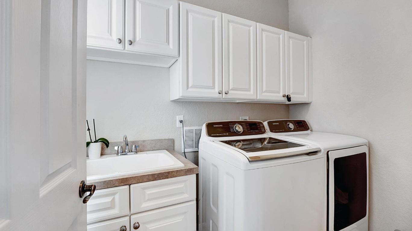 OAKMONT ESTATES PUD - Residential