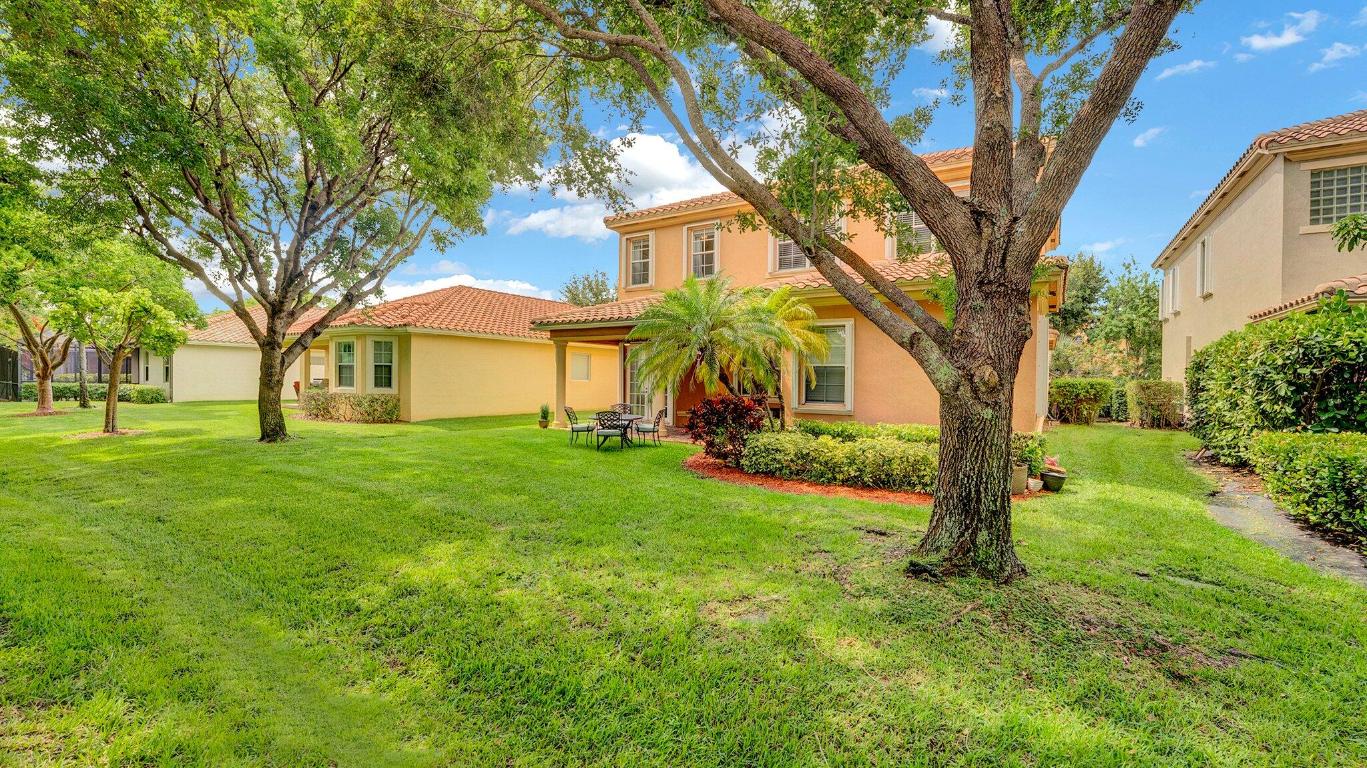 OAKMONT ESTATES PUD - Residential