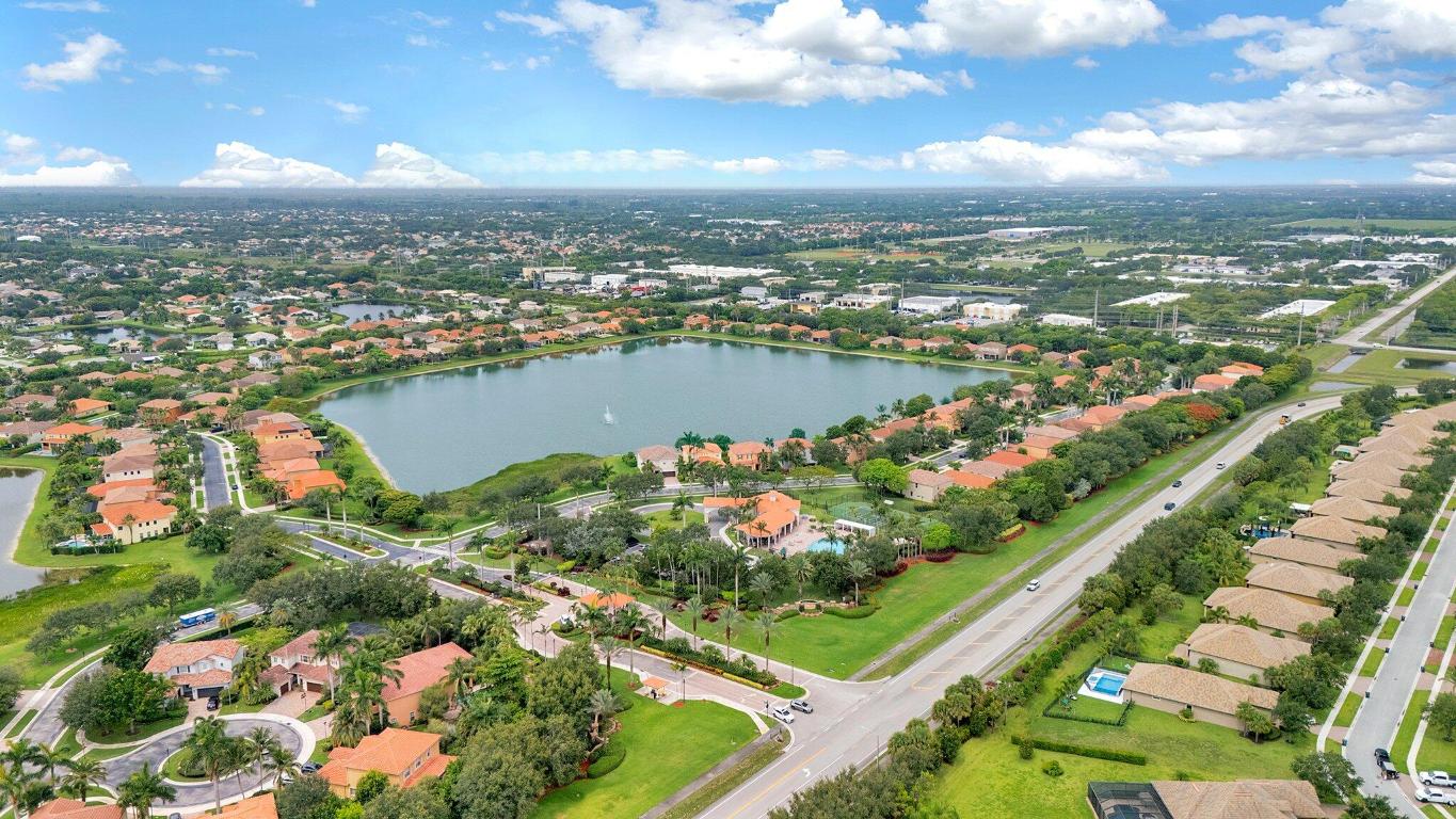 OAKMONT ESTATES PUD - Residential