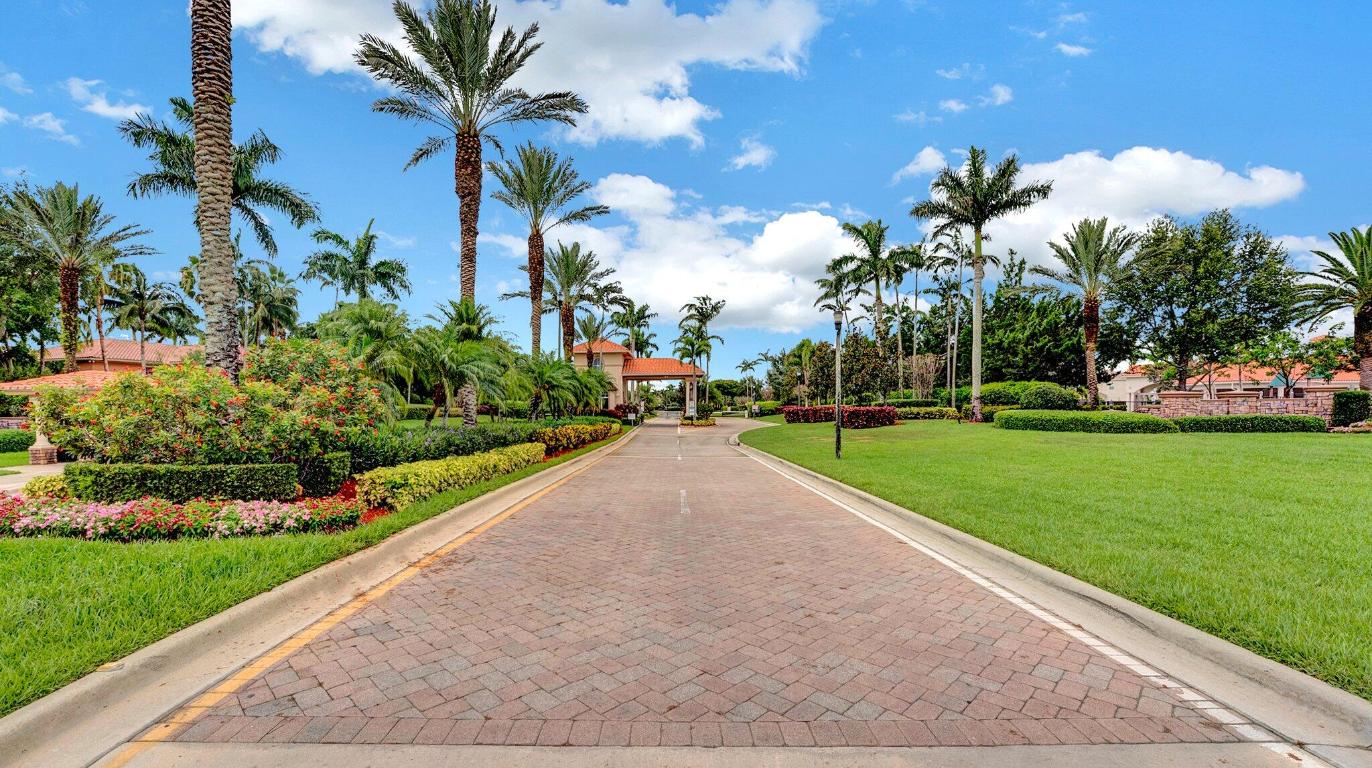 OAKMONT ESTATES PUD - Residential