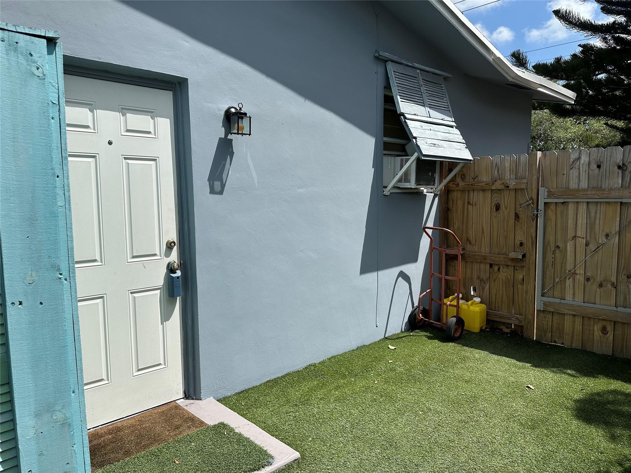 SHERIDAN HILLS SEC ONE - Residential