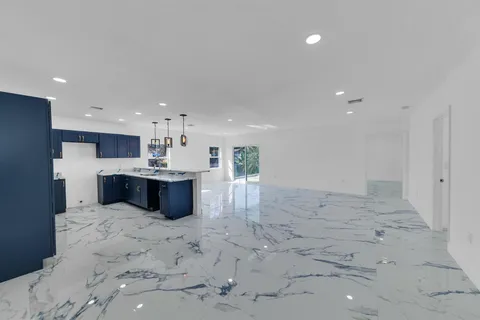 2937 NW 8th Court, Fort Lauderdale, FL MLS: R11074305