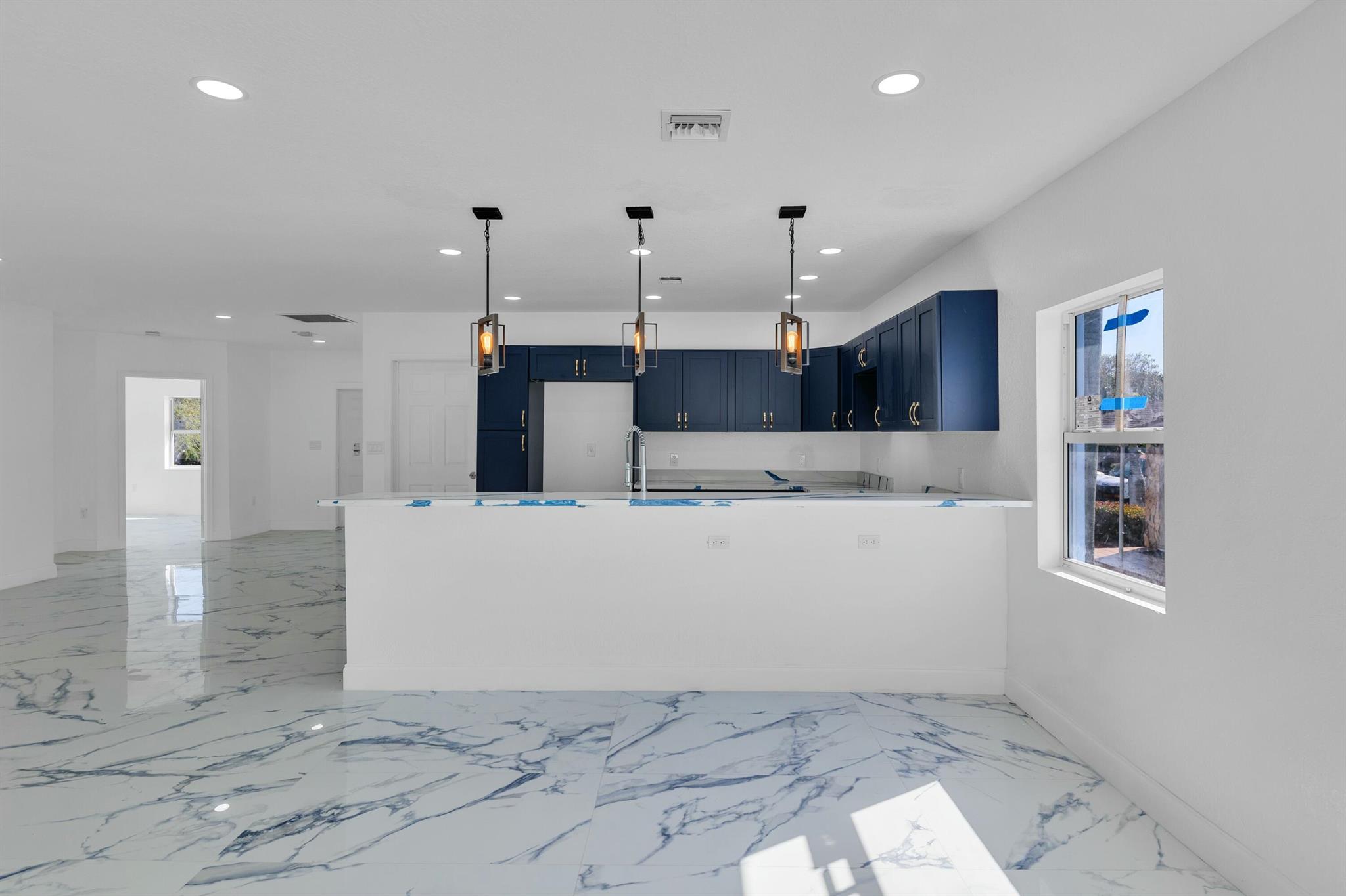 2937 NW 8th Court