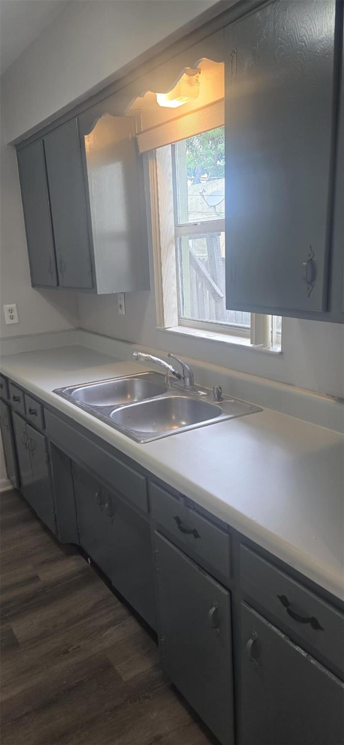 721 N F St 2