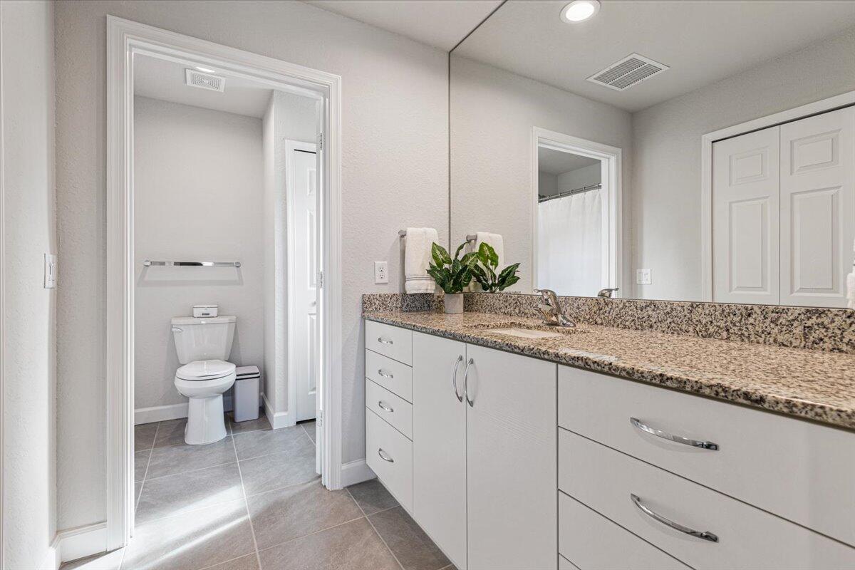 Spanish Lakes Riverside - Residential