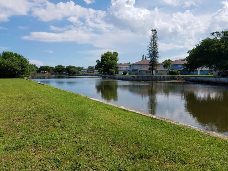 109 E Tiffany Drive 4
