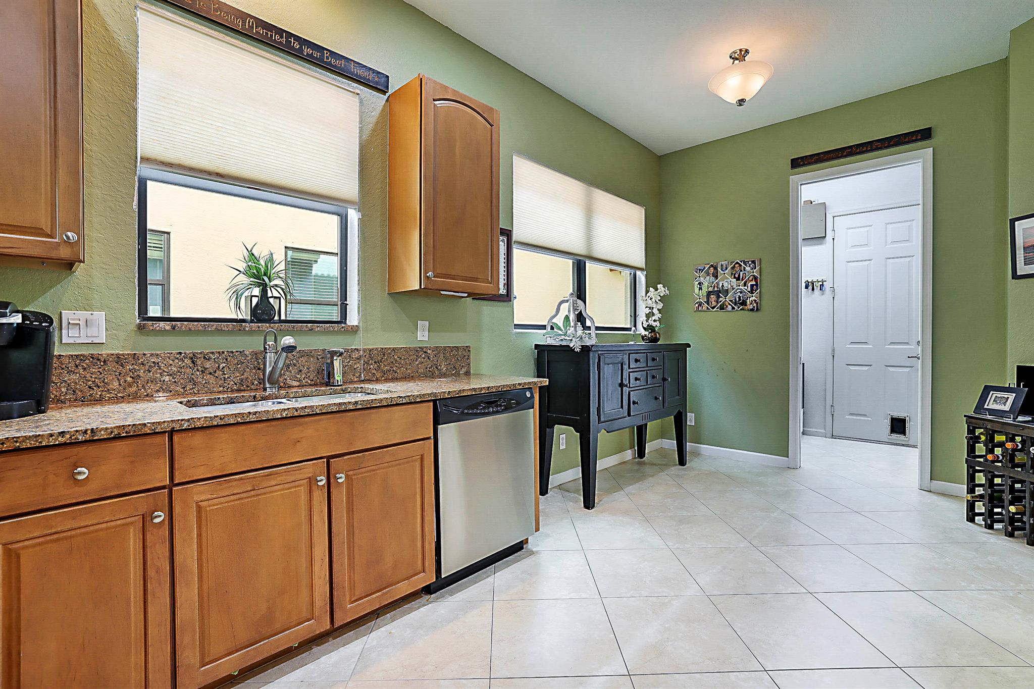 WOODMILL POND CONDO - Residential