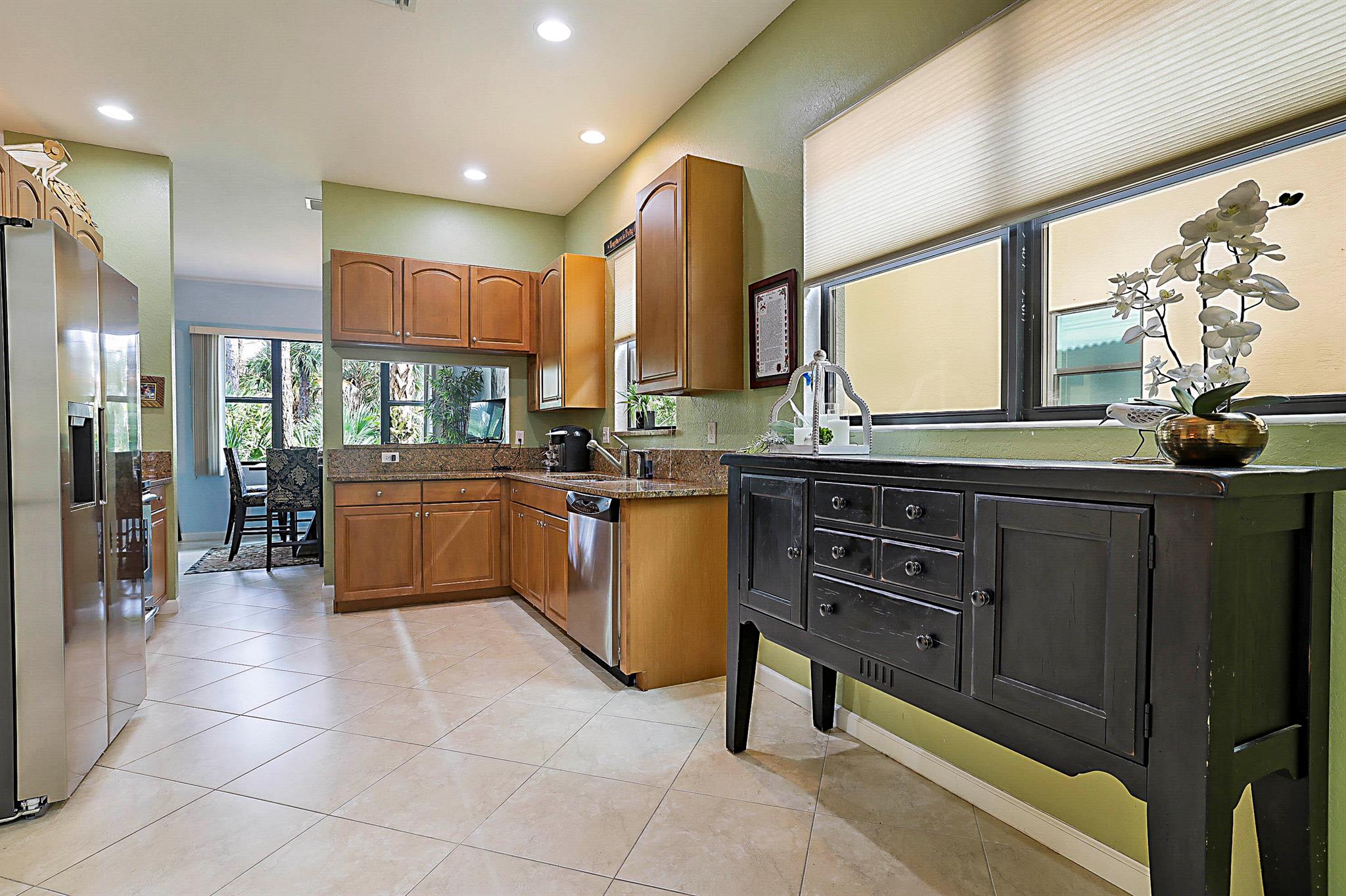 WOODMILL POND CONDO - Residential