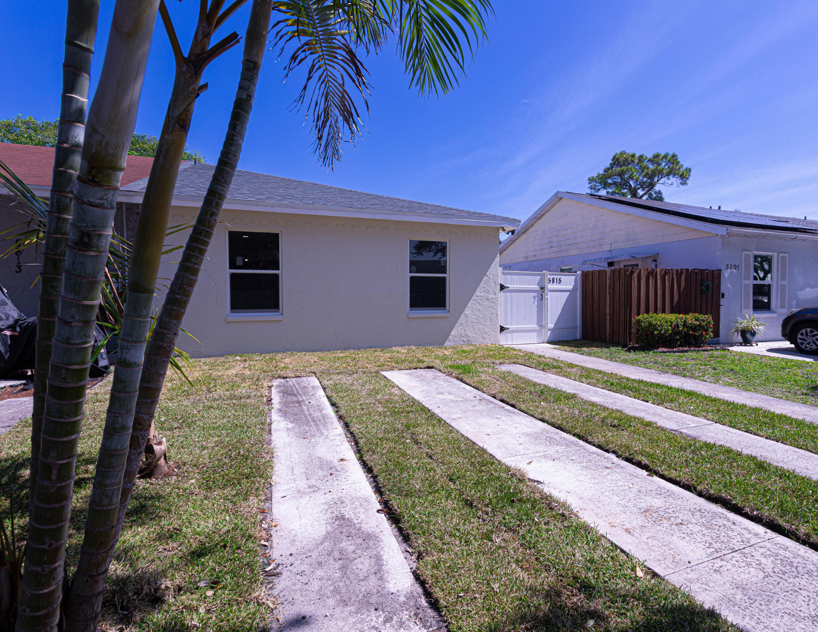 5815 S 38th Street