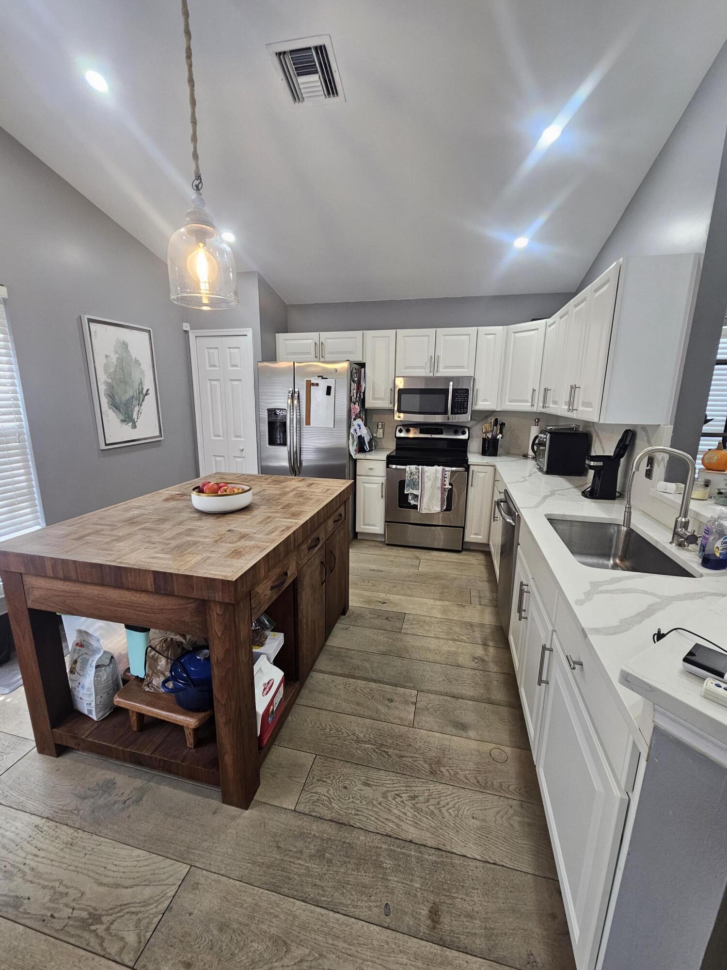 NORMANDY VILLAGE - Residential Lease