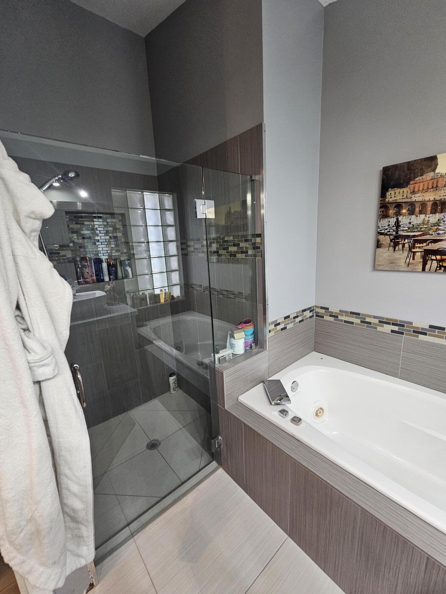 NORMANDY VILLAGE - Residential Lease