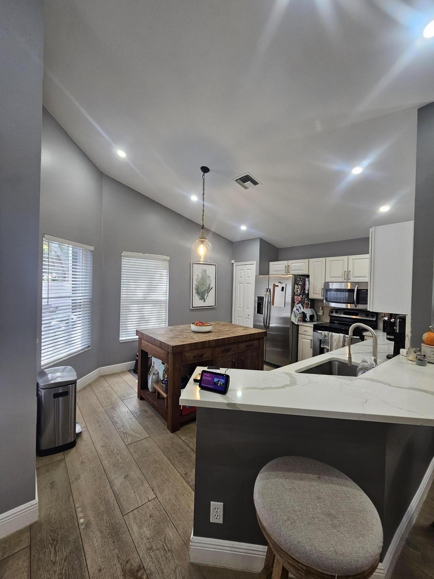 NORMANDY VILLAGE - Residential Lease