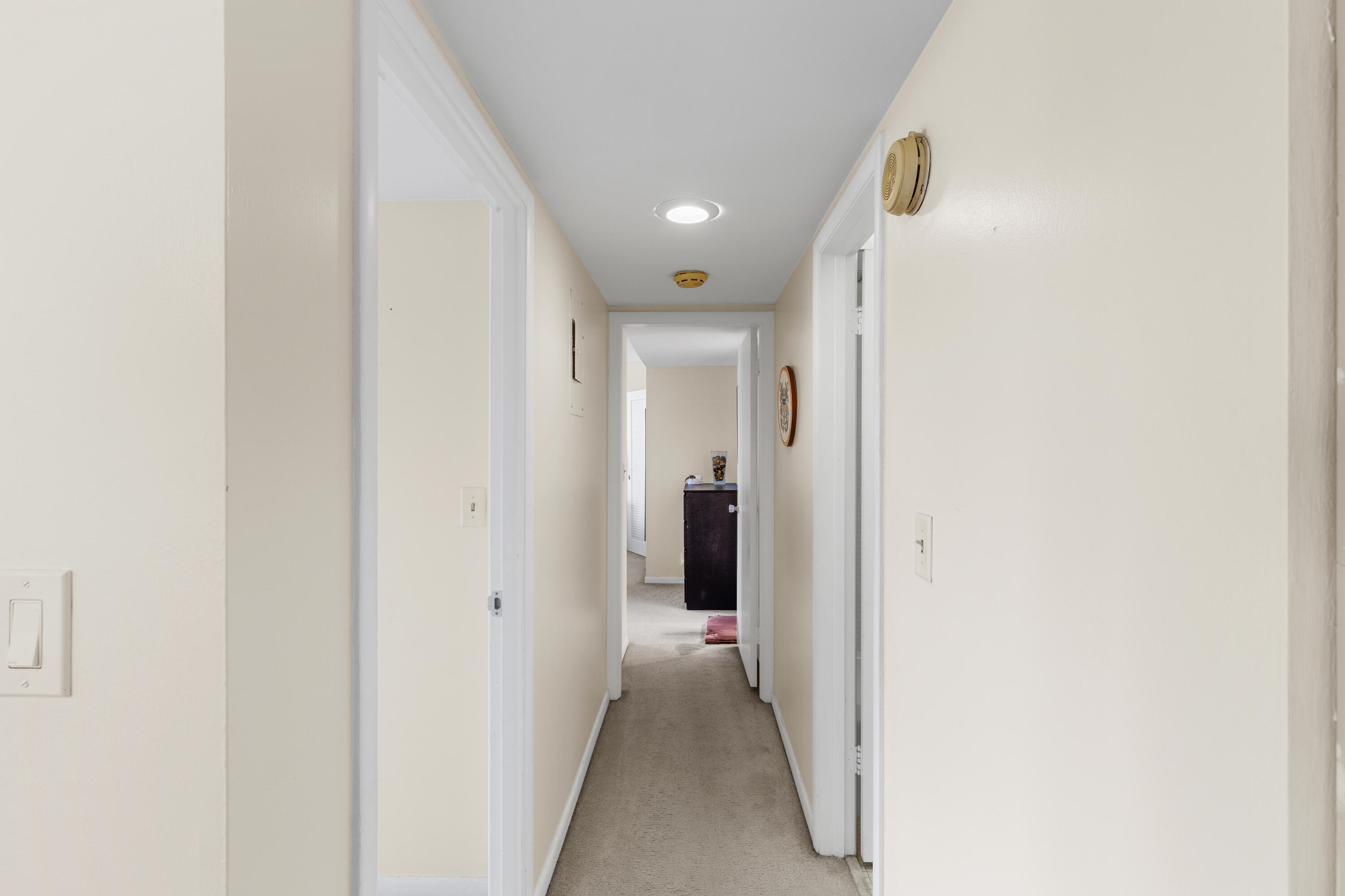 COUNTRY CLUB TOWERS CONDO - Residential