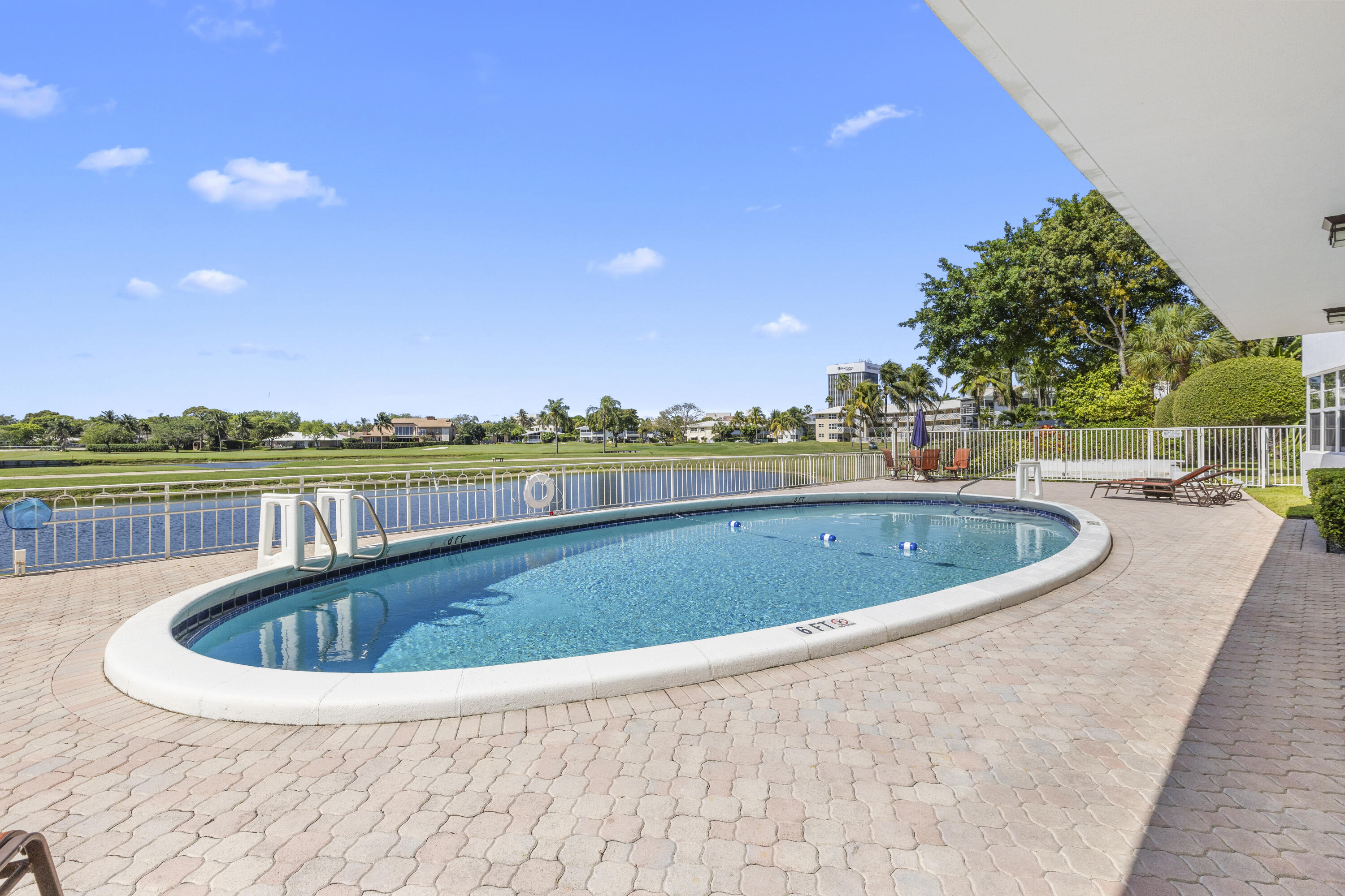 COUNTRY CLUB TOWERS CONDO - Residential