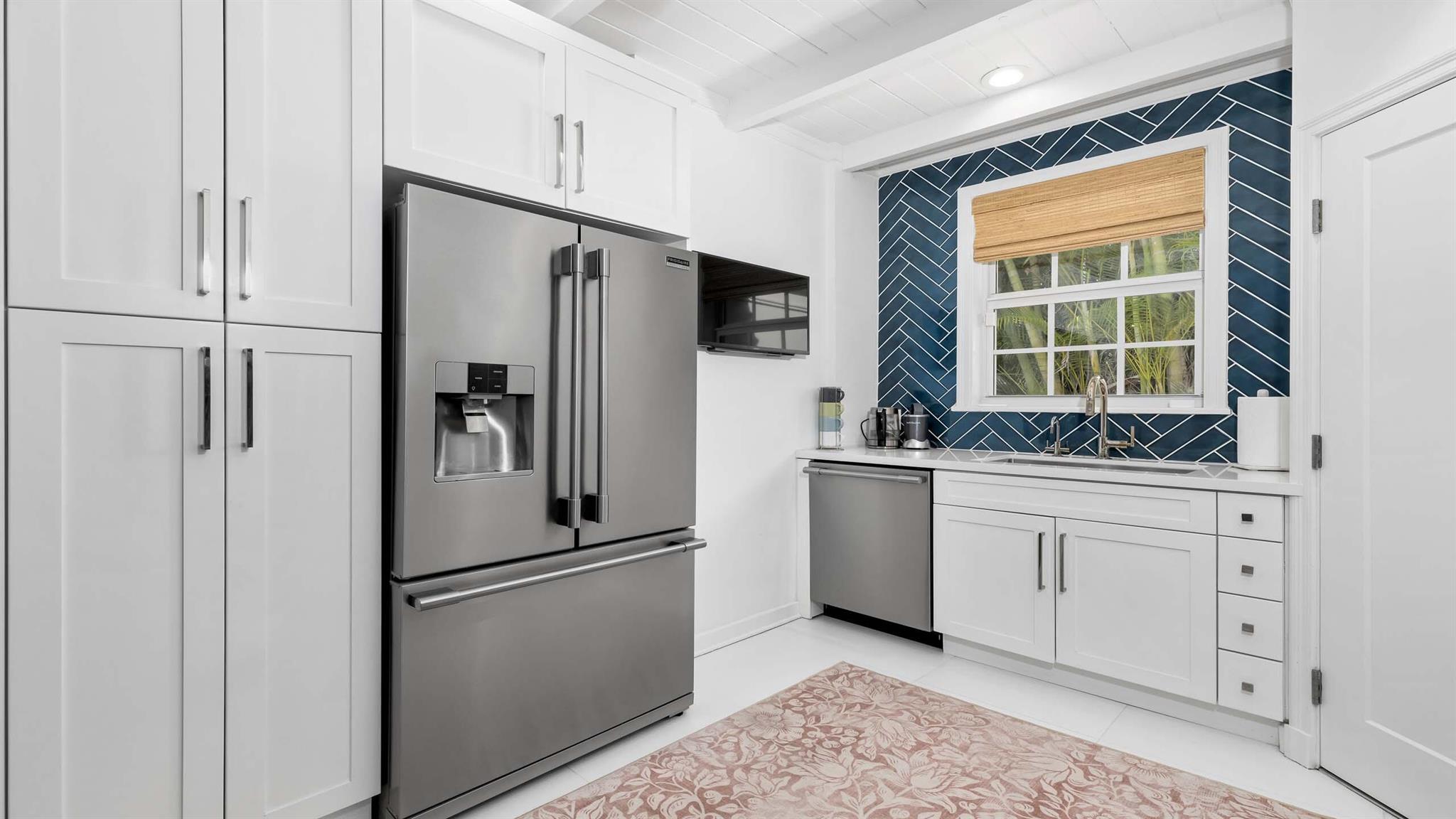 DELRAY BEACH ESPLANADE - Residential