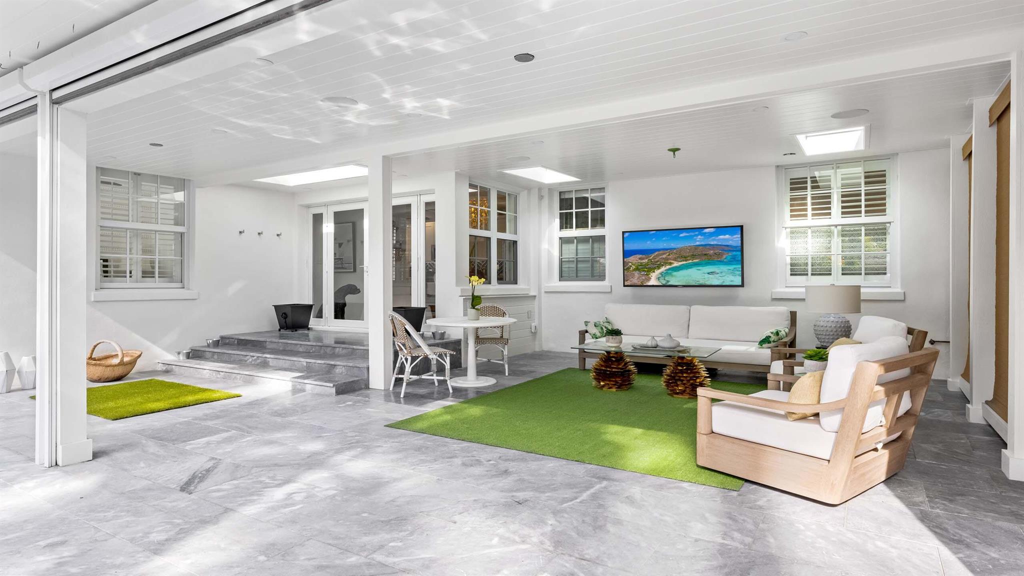 DELRAY BEACH ESPLANADE - Residential