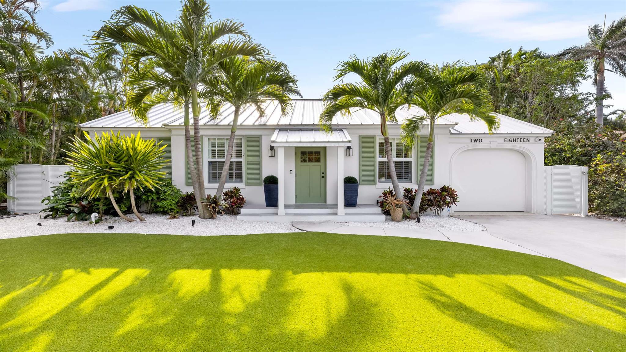 DELRAY BEACH ESPLANADE - Residential