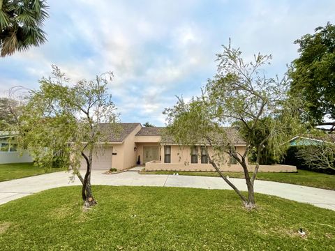 A home in Lighthouse Point