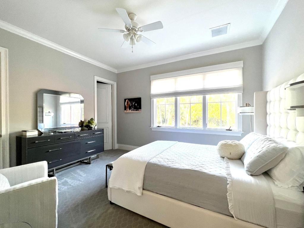 PADDOCK PARK 2 OF WELLINGTON - Residential