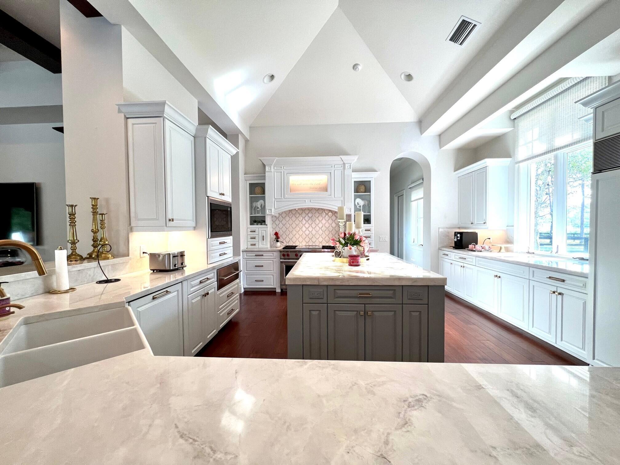 PADDOCK PARK 2 OF WELLING - Residential