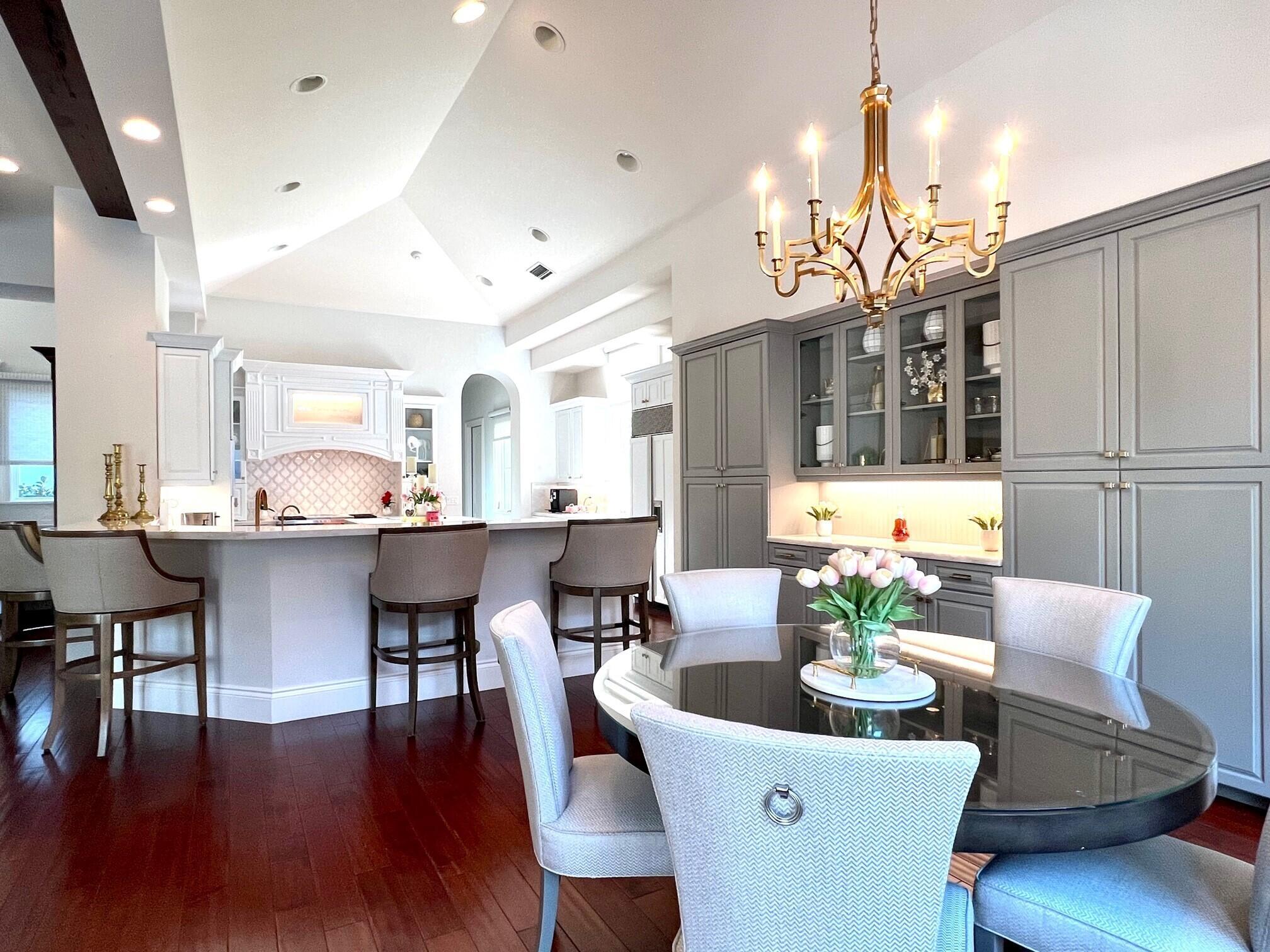 PADDOCK PARK 2 OF WELLING - Residential