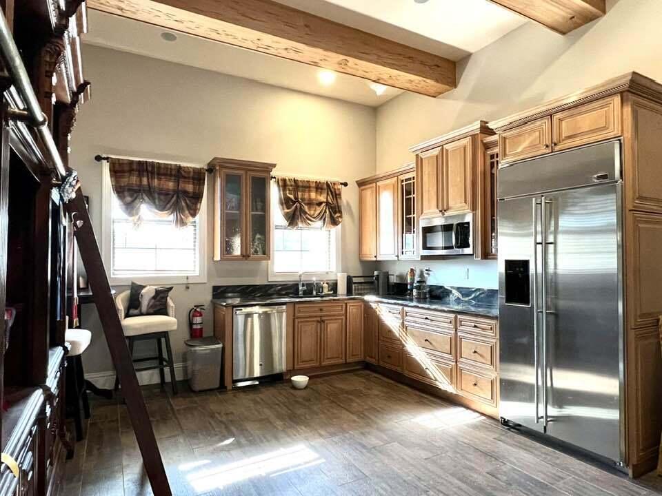 PADDOCK PARK 2 OF WELLINGTON - Residential