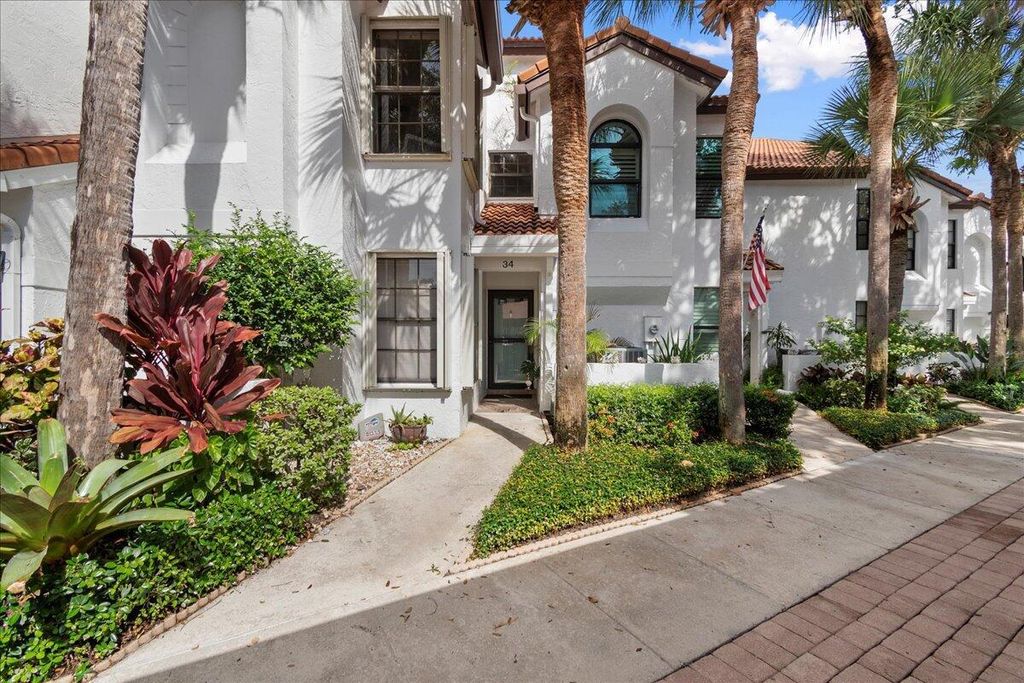 Photo of 2359 Treasure Isle Drive #34, Palm Beach Gardens, FL 33410 (MLS # R11012386)