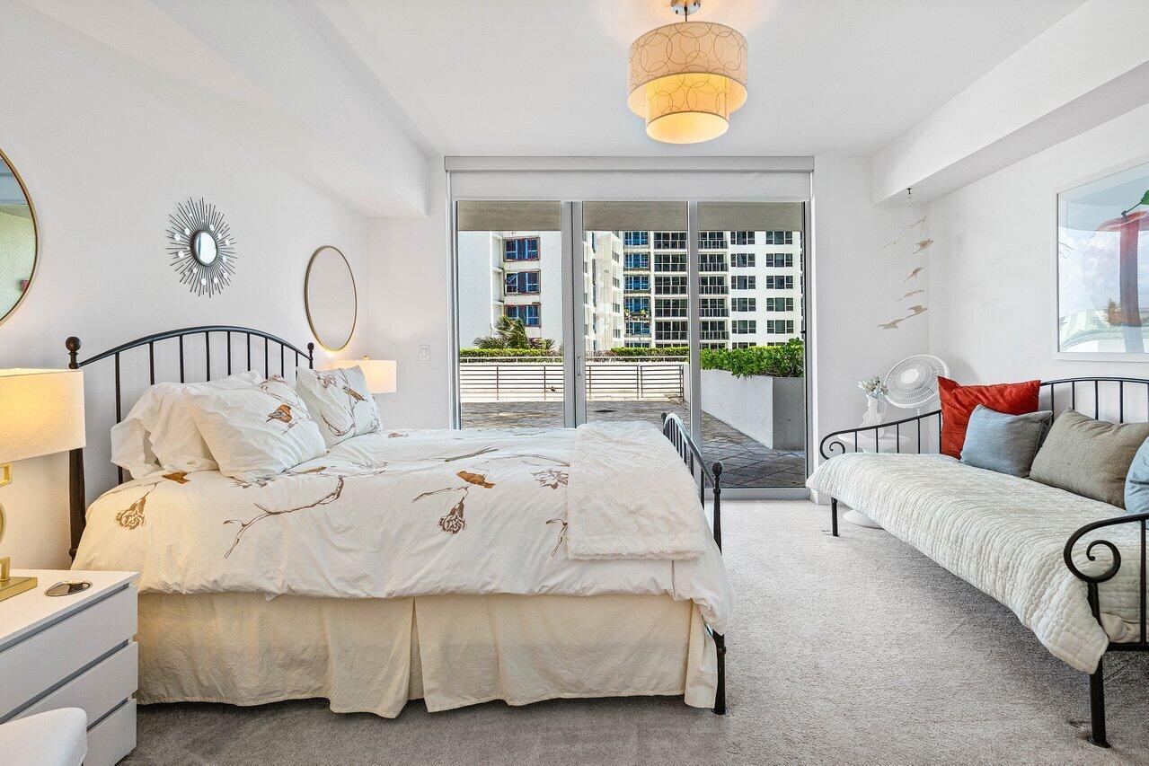 DIPLOMAT OCEANFRONT RESID - Residential