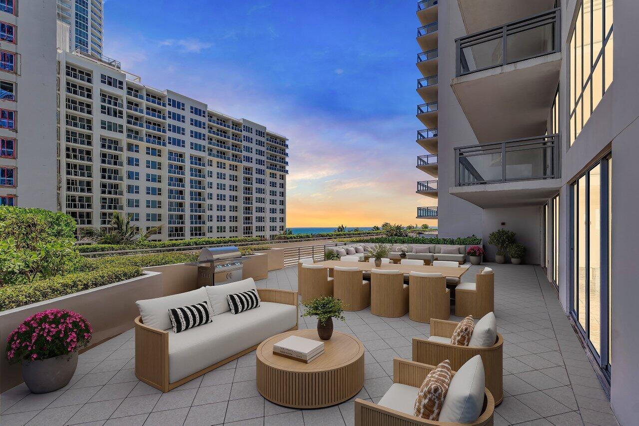 DIPLOMAT OCEANFRONT RESID - Residential