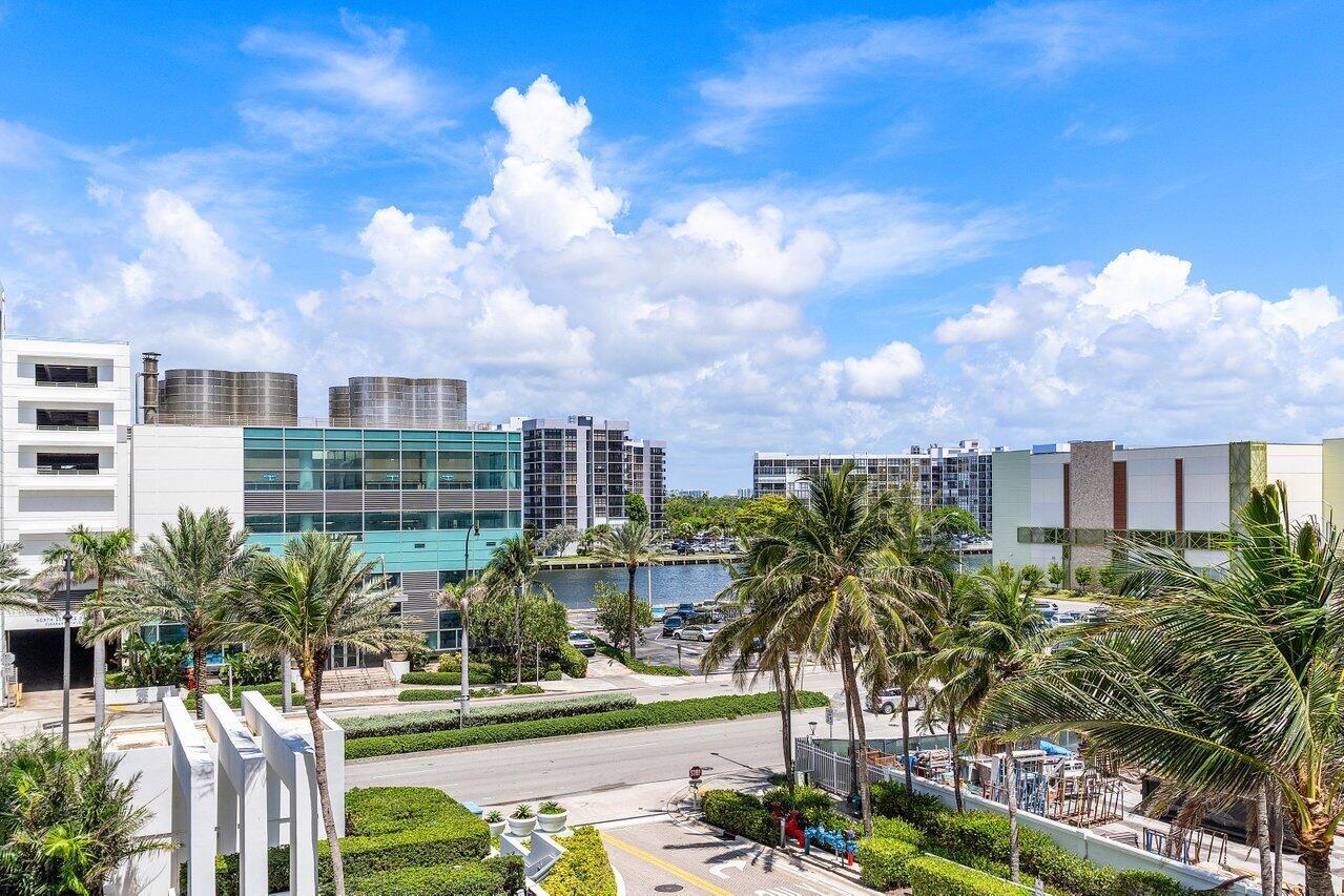 DIPLOMAT OCEANFRONT RESID - Residential