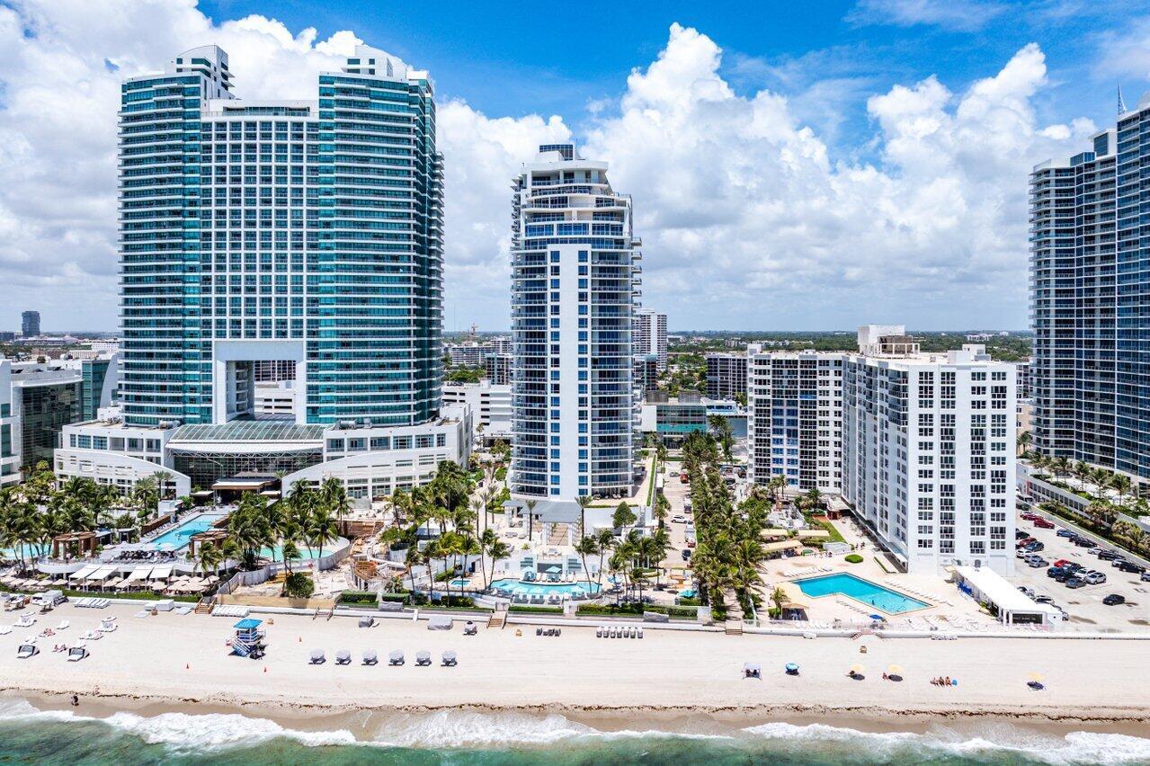 DIPLOMAT OCEANFRONT RESID - Residential