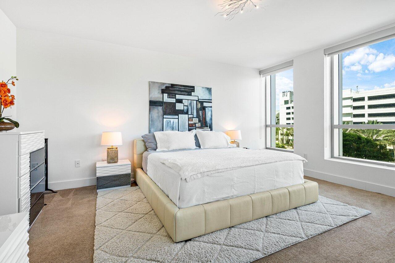 DIPLOMAT OCEANFRONT RESID - Residential