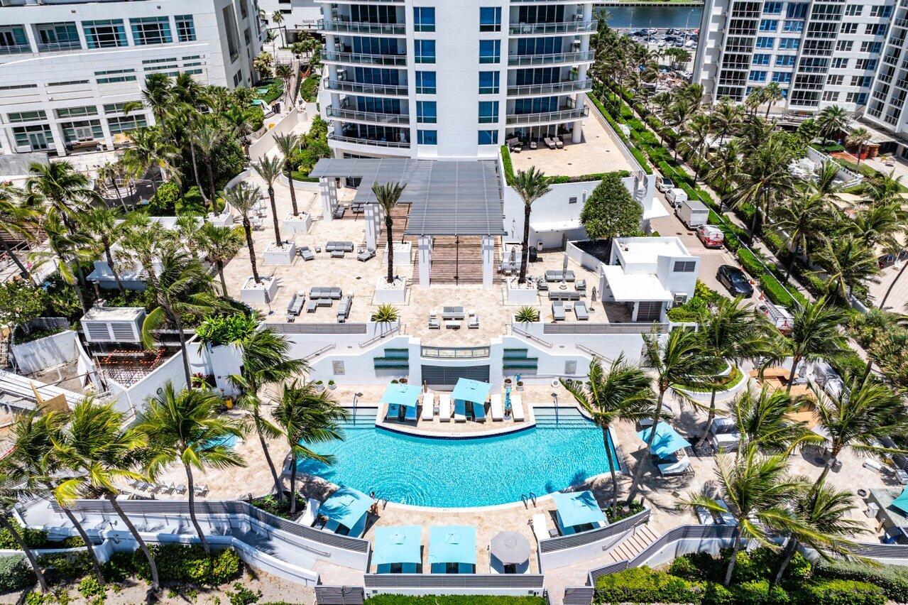 DIPLOMAT OCEANFRONT RESID - Residential