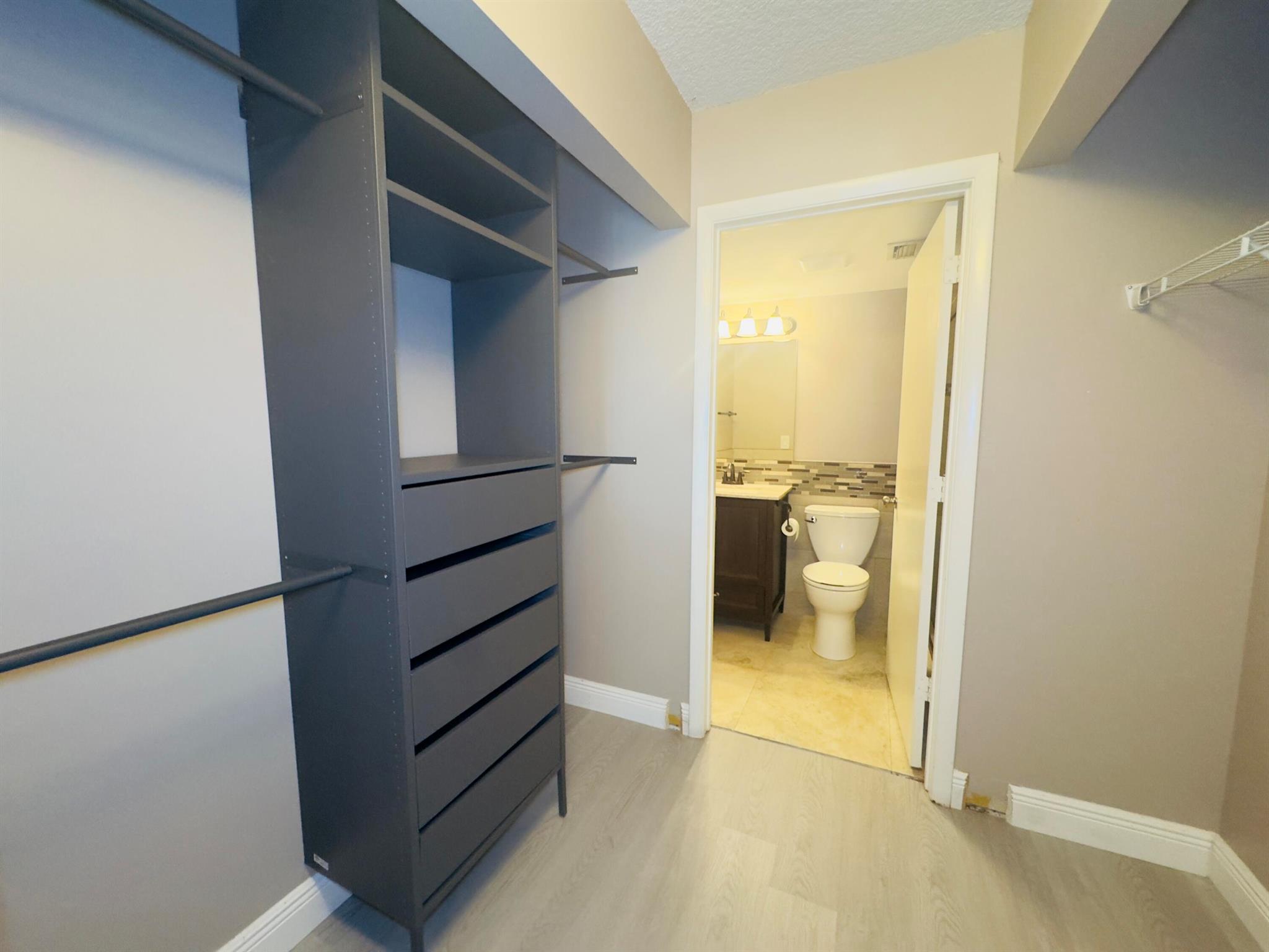 PINE RIDGE AT DELRAY BEAC - Residential Lease