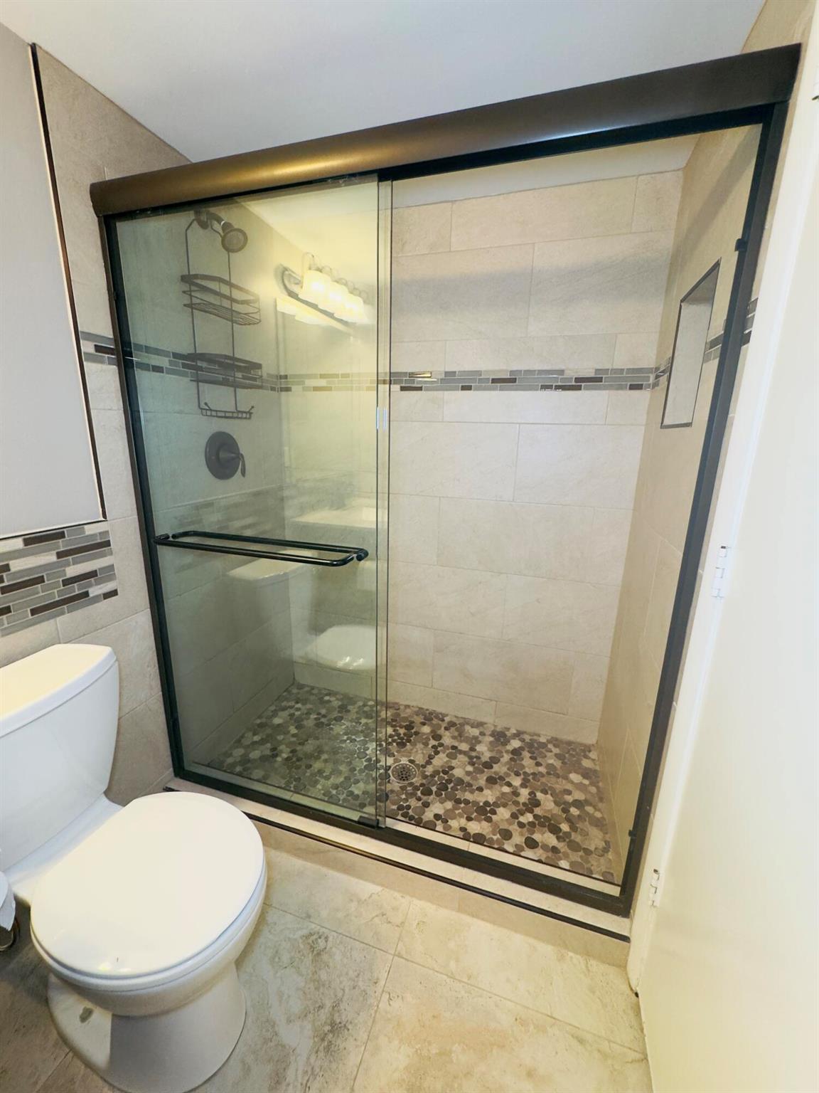 PINE RIDGE AT DELRAY BEAC - Residential Lease