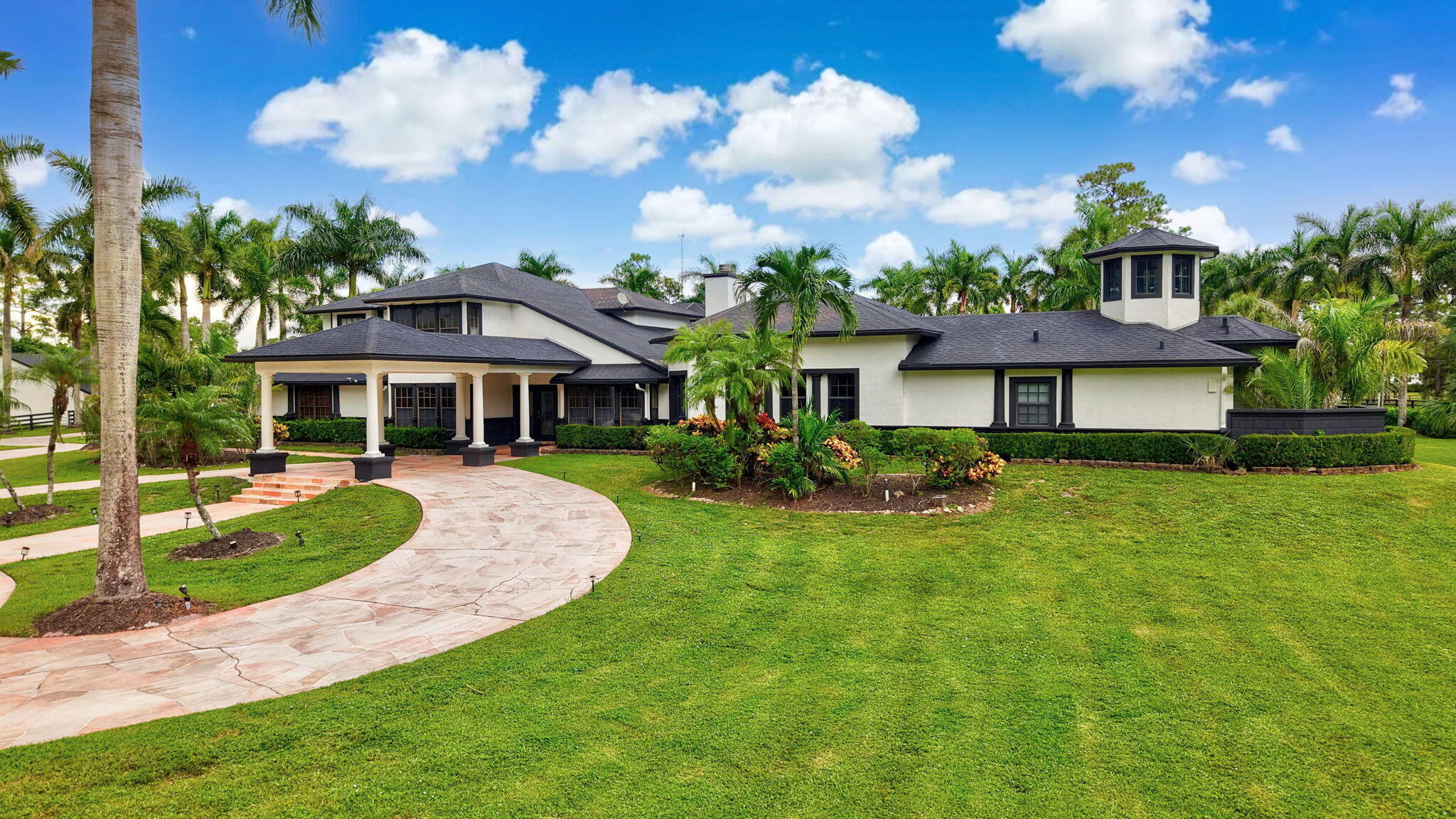 6186 Duckweed Road