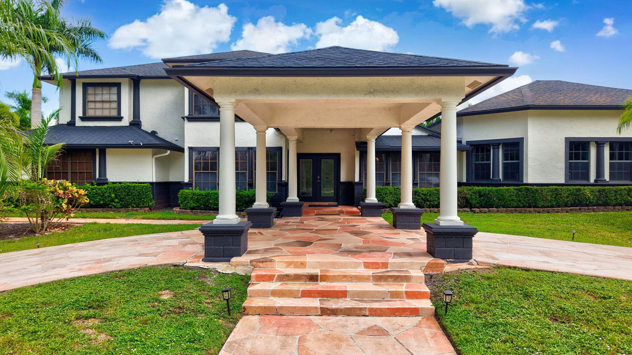 6186 Duckweed Road