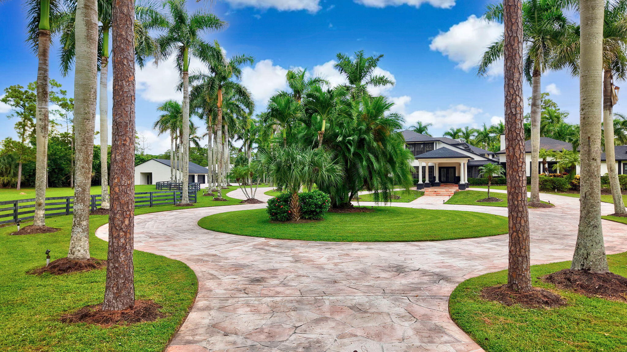 6186 Duckweed Road