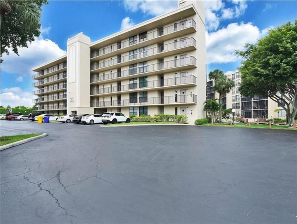 BOCA BAYOU CONDO - Residential