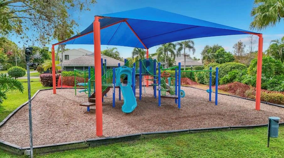 Country Lake - Residential