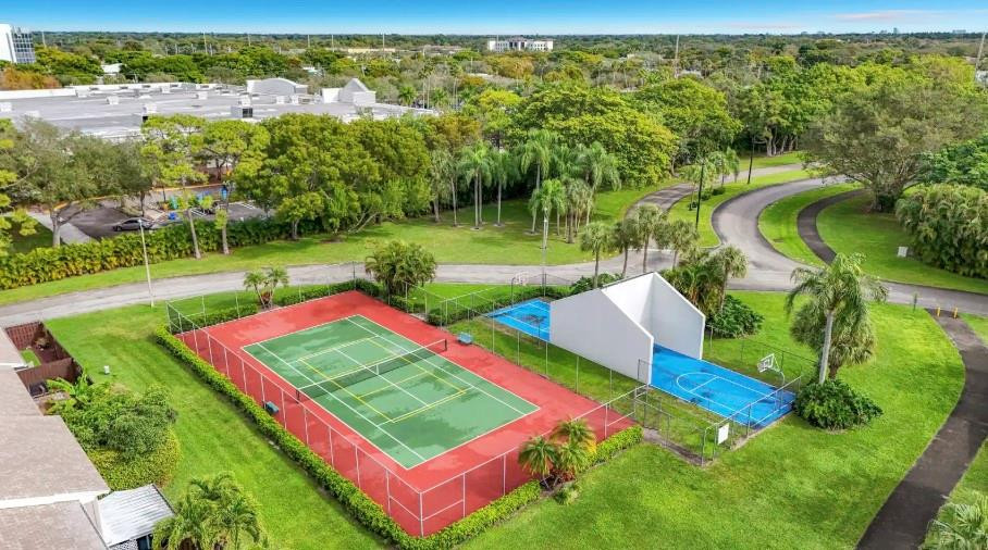 Country Lake - Residential