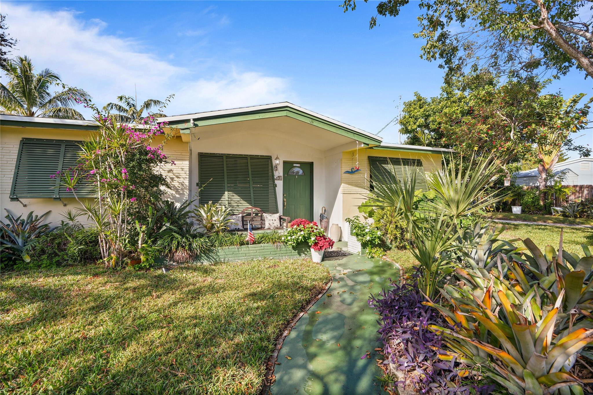 3421 SW 15th Street