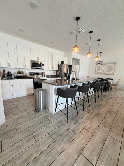 PORT ST LUCIE SECTION 48 1ST REPLAT - Residential