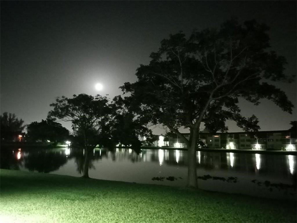 HOLLYBROOK - Residential
